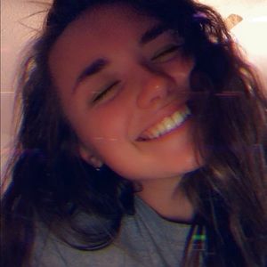 Meet your Posher, Abby